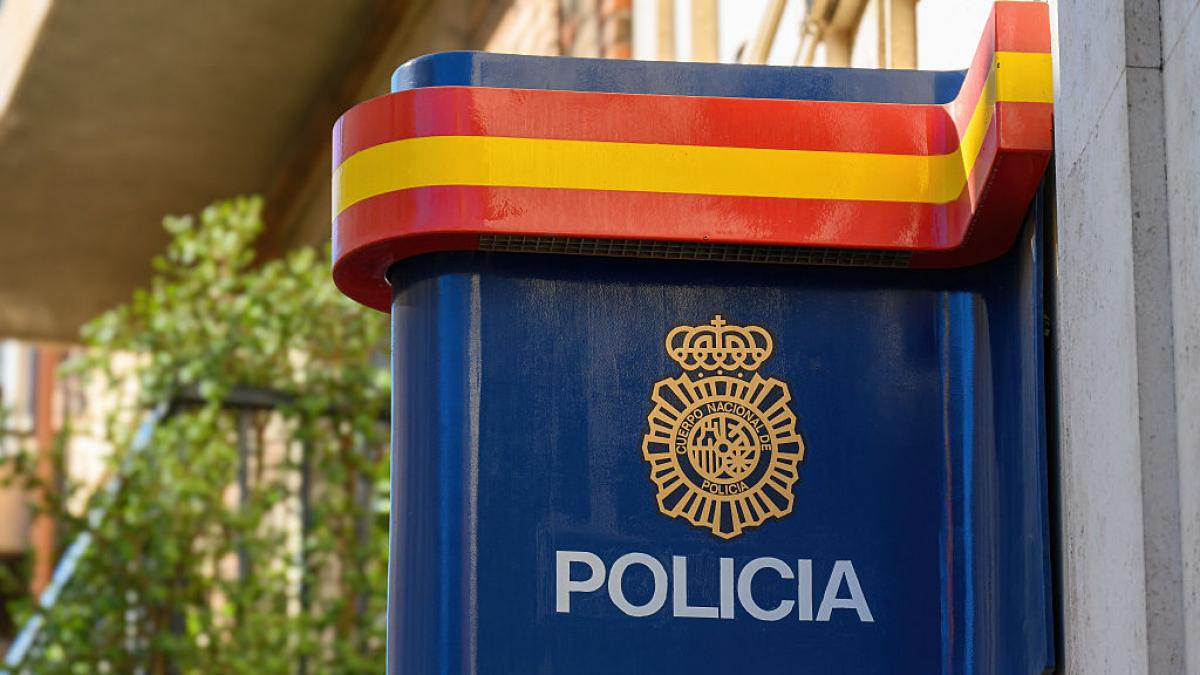 Una mujer de 44 años muere acuchillada en pleno centro comercial de Murcia a manos presuntamente de su pareja