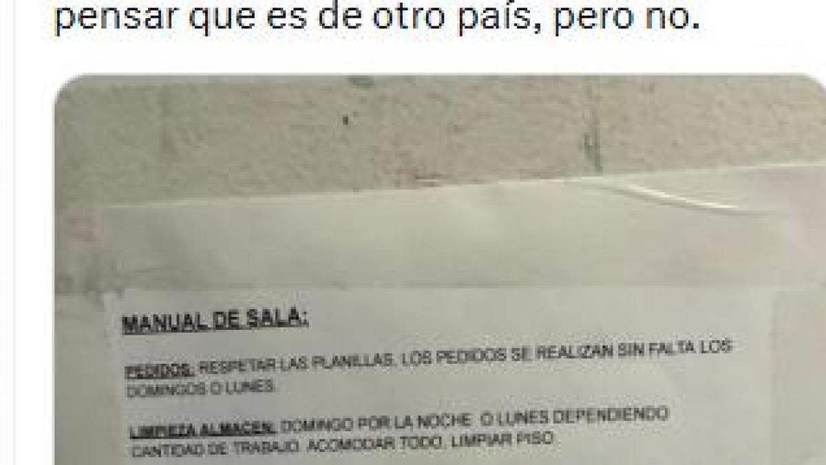 Indignación generalizada por el cartel que han puesto los dueños de un restaurante en Málaga: "Estoy flipando"
