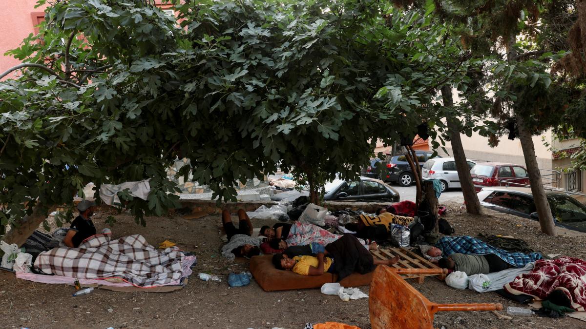 El Gobierno reduce a 5.000 los migrantes con derecho a acogida tras la irrupción masiva en Ceuta