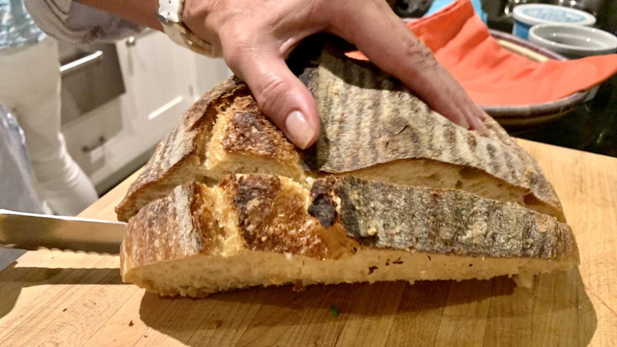 Reclaman a un panadero por 10 gramos en el peso de la hogaza y la queja le acaba costando 15.000 euros: "A veces se gana, a veces se pierde"