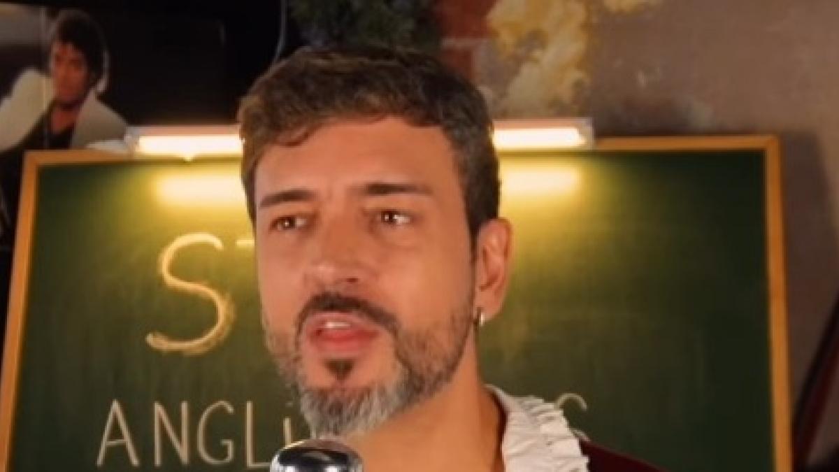 Miles de 'me gusta' por defender el castellano frente a los anglicismos ...