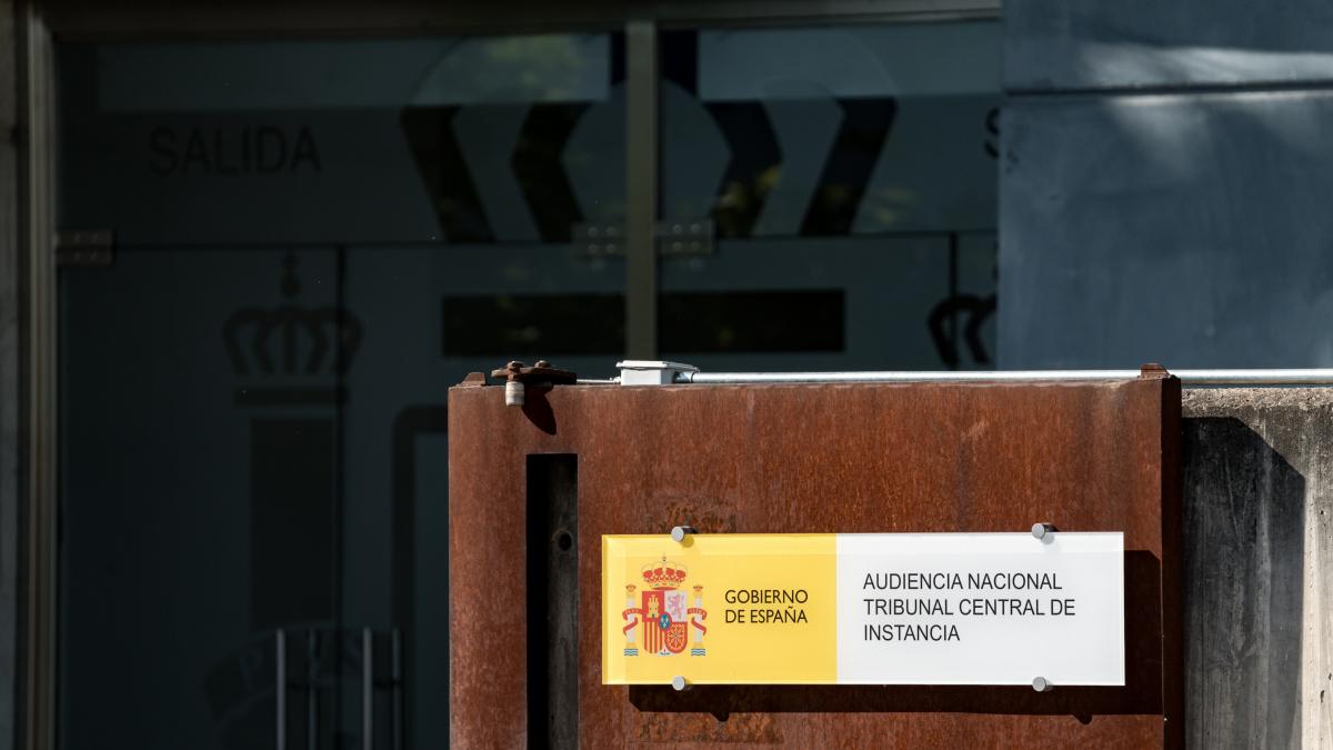 La Audiencia Nacional admite el recurso del SUP contra el dispositivo de migrantes en el puerto de Ceuta