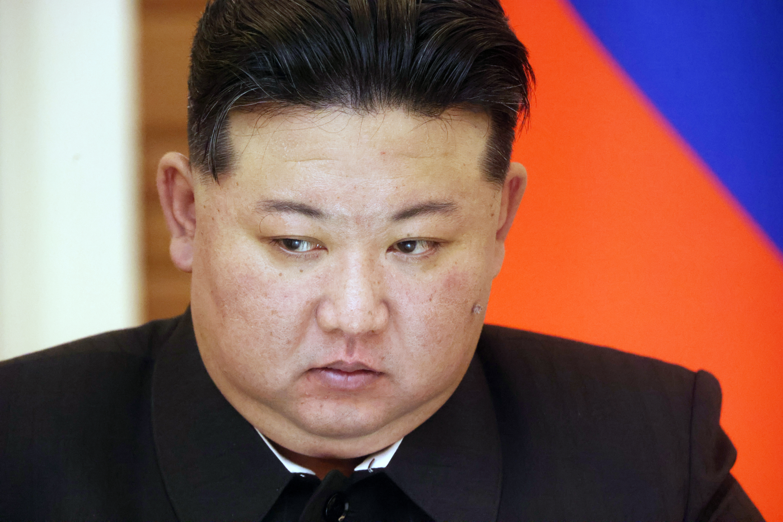 Kim Jong-un asciende a su hermana a rango ministerial: estudió en Suiza
