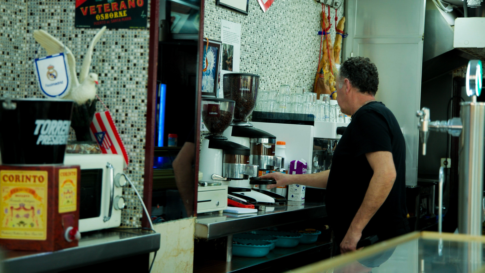 El 'Bar Benito', el lugar donde se fraguó el éxito de 'Torrente ...
