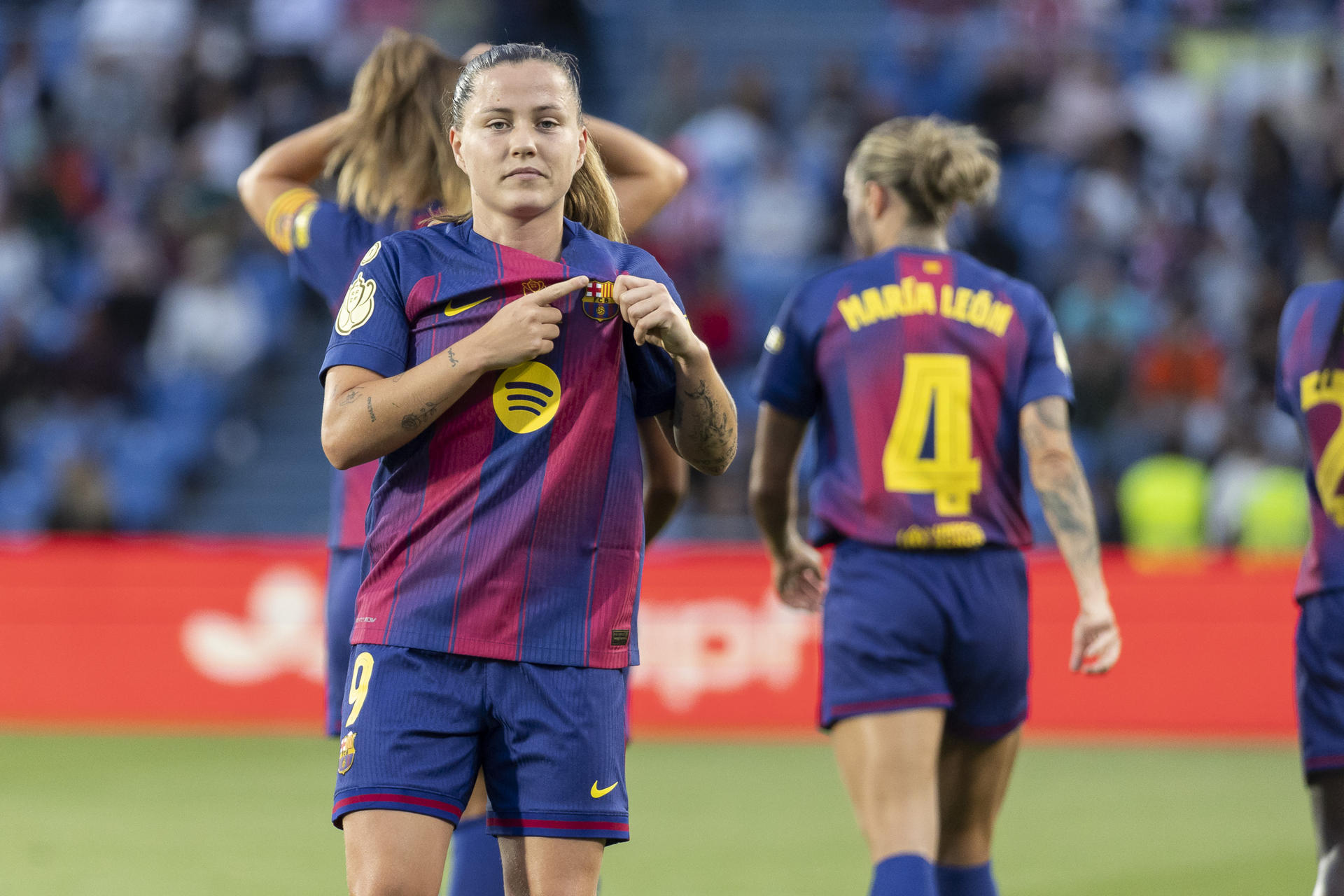 El FC Barcelona revalida su título de Copa de la Reina al vencer en la ...